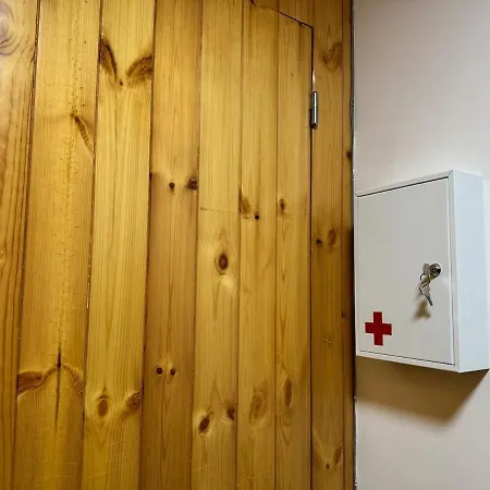 The Queen In The Snow *